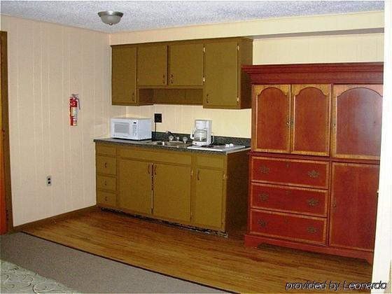 Red Carpet Inn On The Lake - Oneonta Luaran gambar