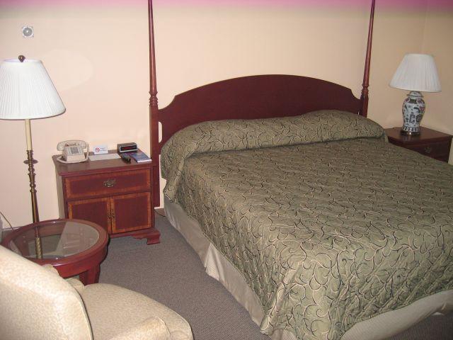 Red Carpet Inn On The Lake - Oneonta Bilik gambar